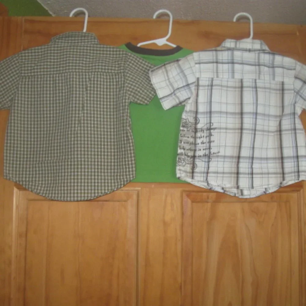 5/$30 Boys T Shirt/Button Down Shirts Bundle